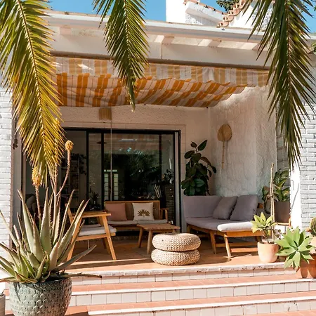 Lina - Andalusian 3-bedroom With Pool & Ocean View * Málaga
